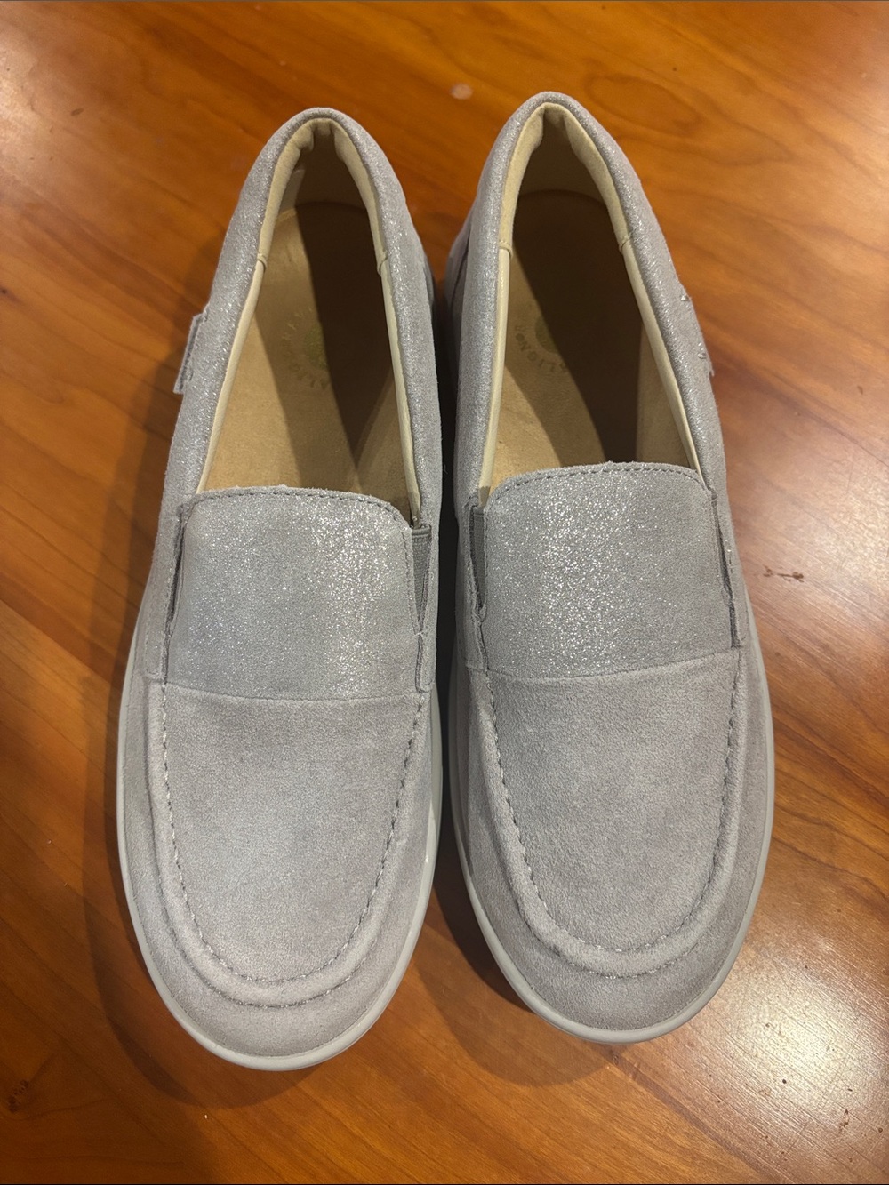 REVITALIGN Orthotic Leather Loafer Slip Ons